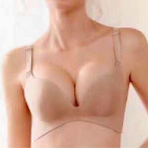 NWOT - 32A/32B Wireless wide wing push up bra (light tan color)